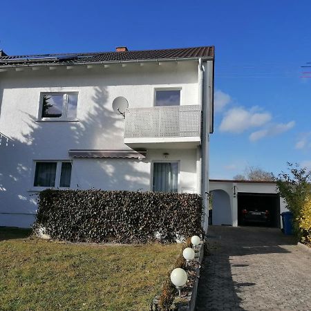 Schoene Einliegerwohnung In Hechingen Εξωτερικό φωτογραφία